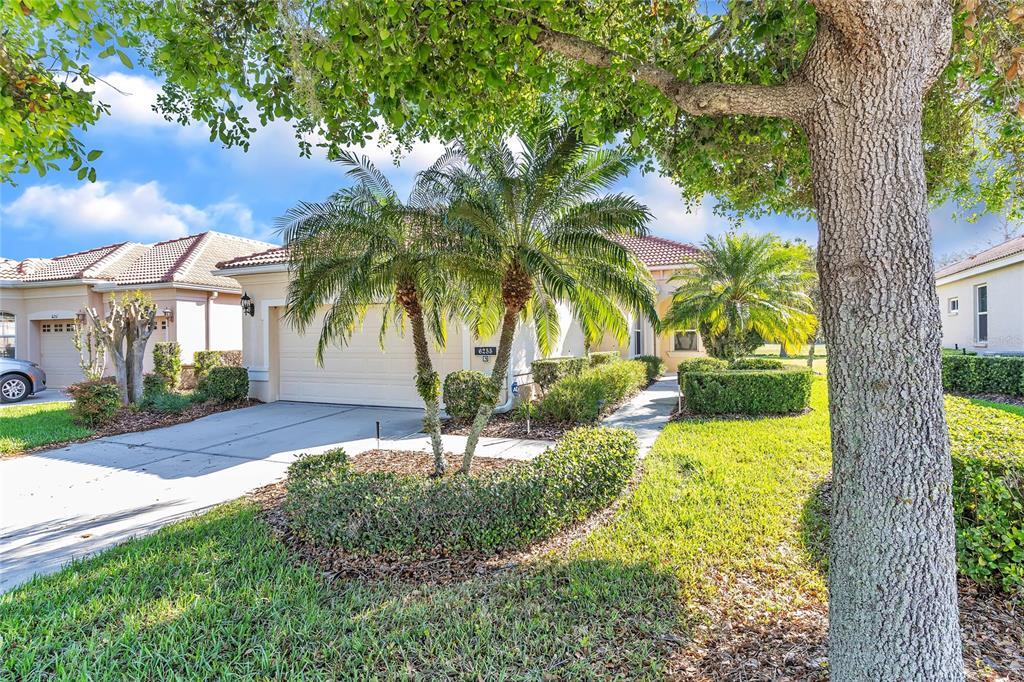 Foto principal - 6255 Wingspan Way