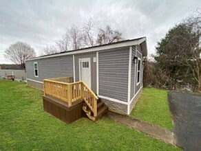 Building Photo - 710 Sand Hill Rd