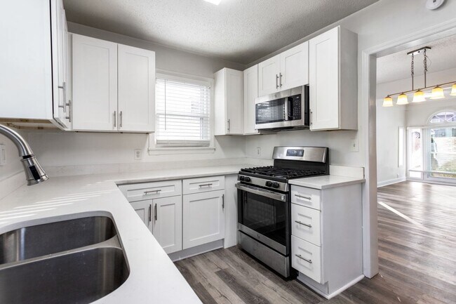 Foto del edificio - 1380 Westmont Rd SW