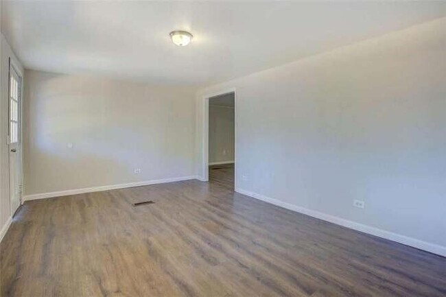 Foto del edificio - 201 Oglesby Bridge Rd SE