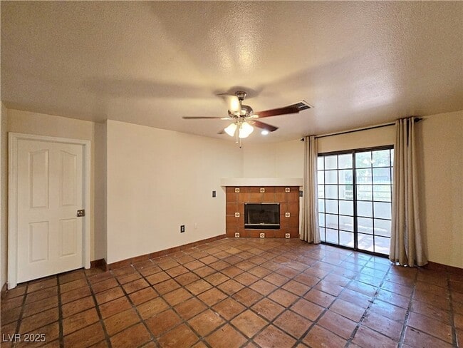 Building Photo - 8452 Boseck Dr