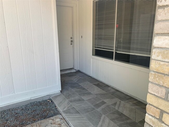 Building Photo - 1111 Jack Block Ct