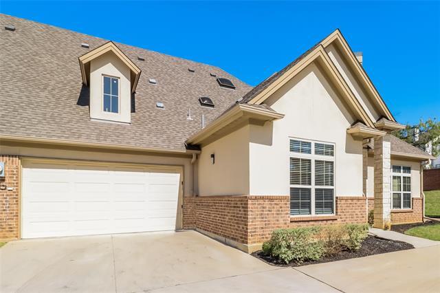 Foto del edificio - 8821 Creek Run Rd