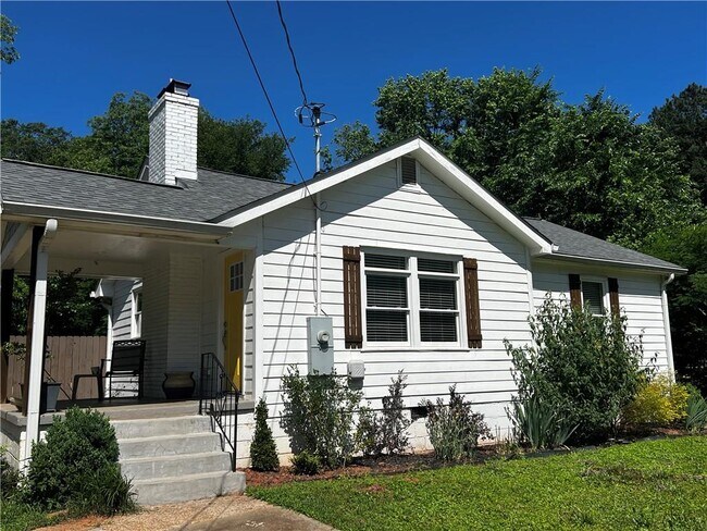 Foto del edificio - 1611 Wellswood Dr SE