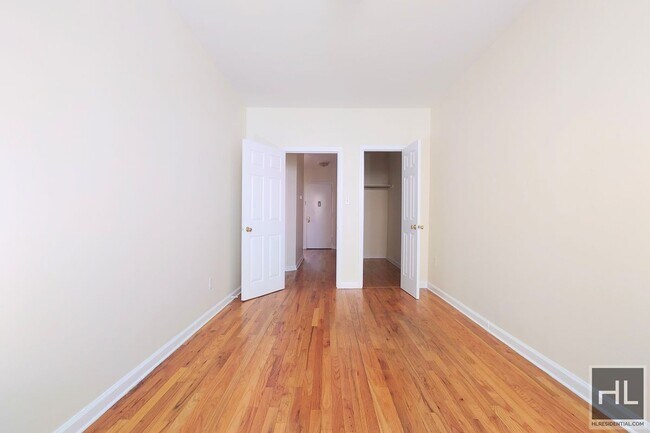 Foto del edificio - BROADWAY