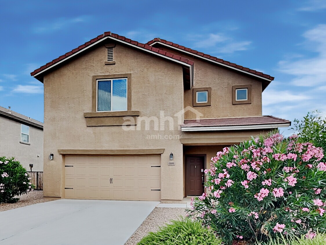 Primary Photo - 11691 West Thomas Arron Drive