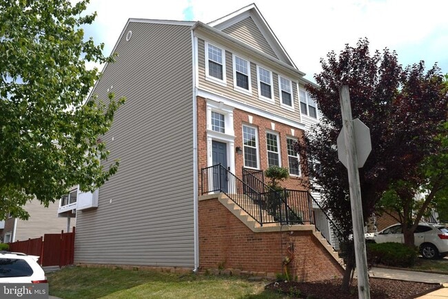 Foto del edificio - 43768 Virginia Manor Terrace