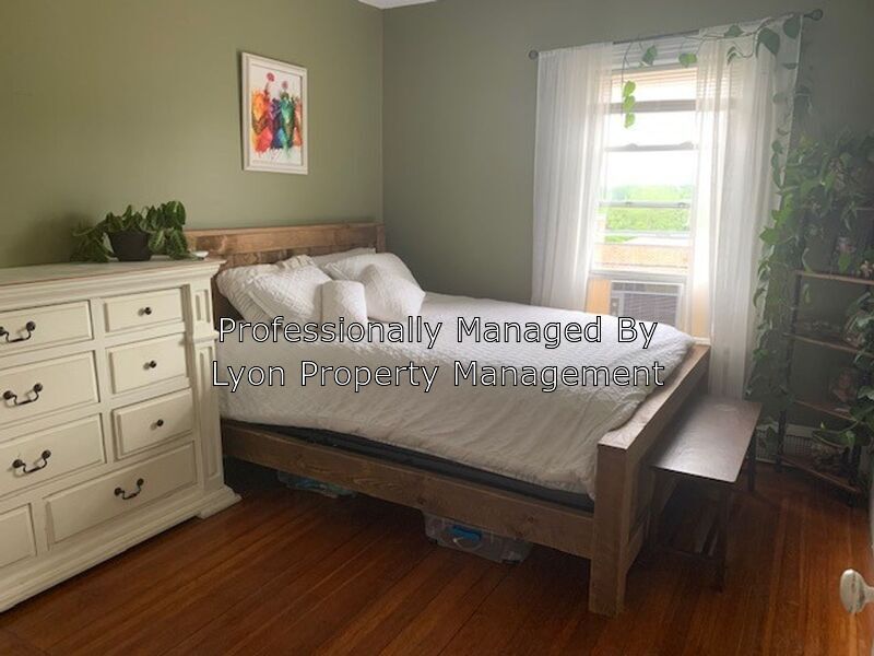 Foto principal - 267 Main St