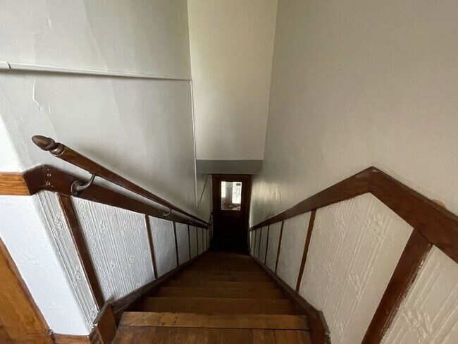 Foto del edificio - 2942 W Belden Ave