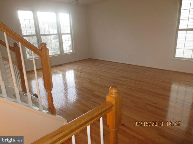 Foto del edificio - 6540 Creek Run Dr