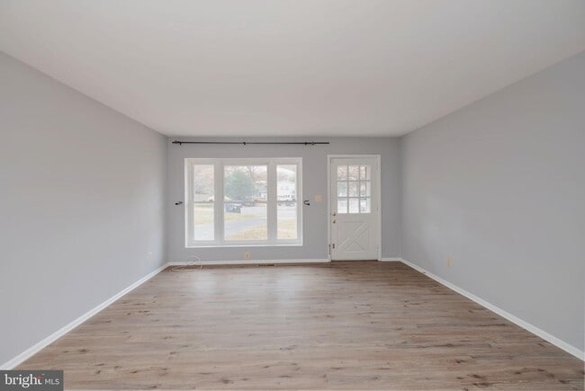Building Photo - 6003 Sagebrush Pl