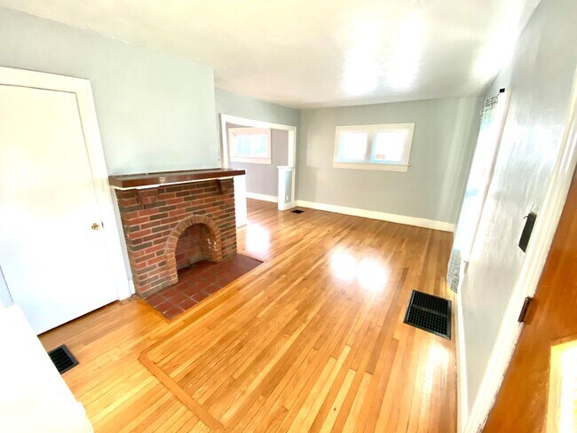 Building Photo - Indiana Home