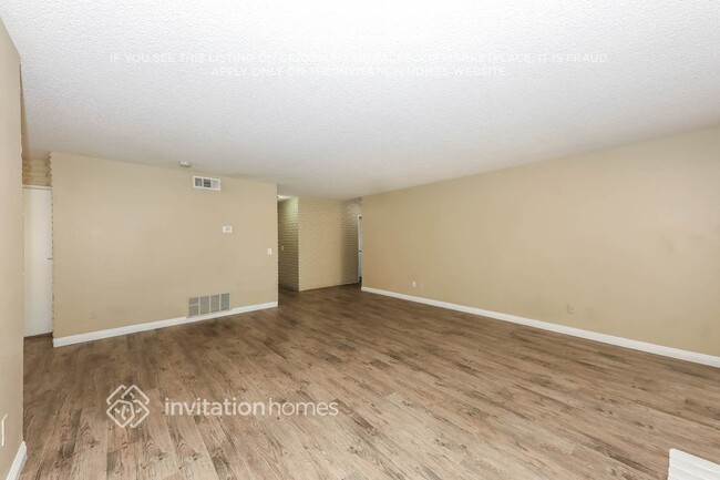 Building Photo - 8770 Buckeye Ct