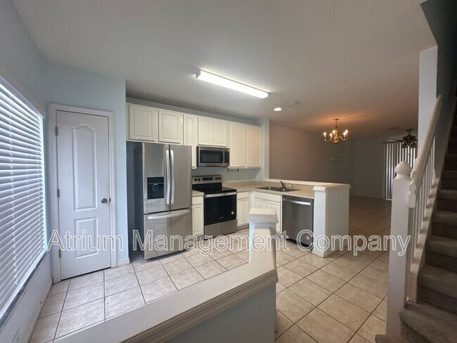 Foto del edificio - 1387 Hampton Park Ln