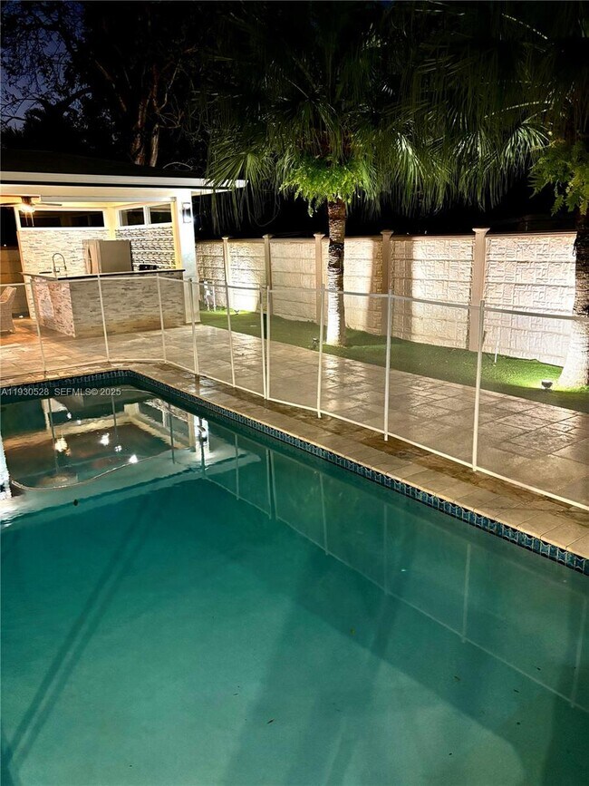 Foto del edificio - 18632 SW 93rd Ct