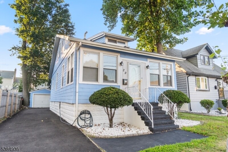 Foto principal - 29 Ligham St
