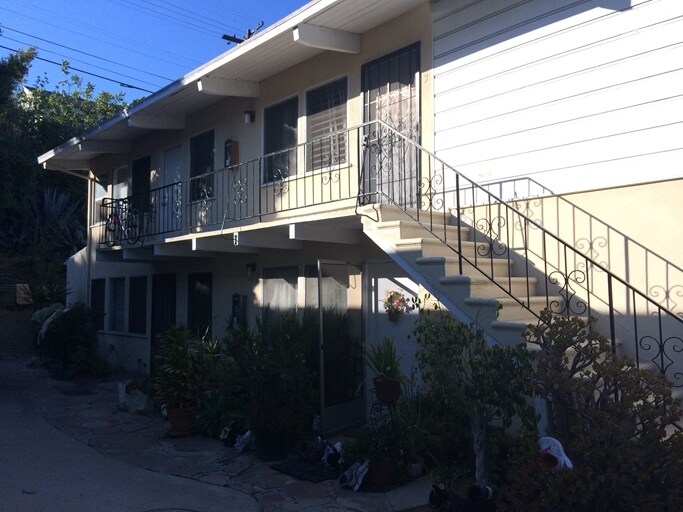 Building Photo - 11405 Venice Blvd