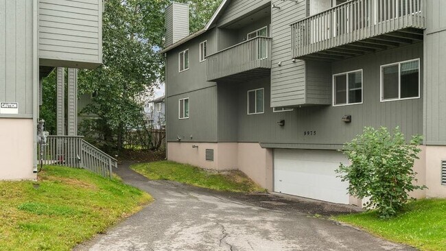 Foto del edificio - 9905 William Jones Cir