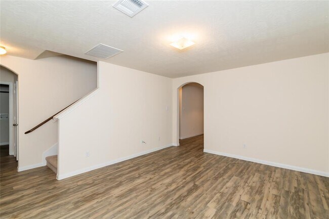 Foto del edificio - 13242 Ingram Gap Ln