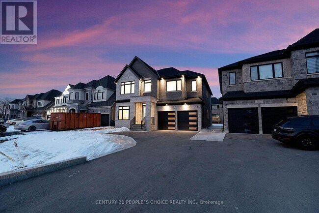 Photo du bâtiment - 8915 Heritage Rd