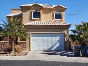 Building Photo - 3710 Grand Bahamas Dr