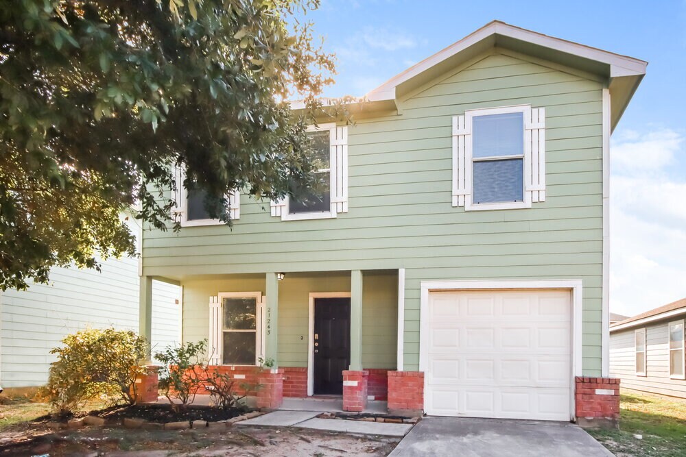 Primary Photo - 21243 Linden House Ct