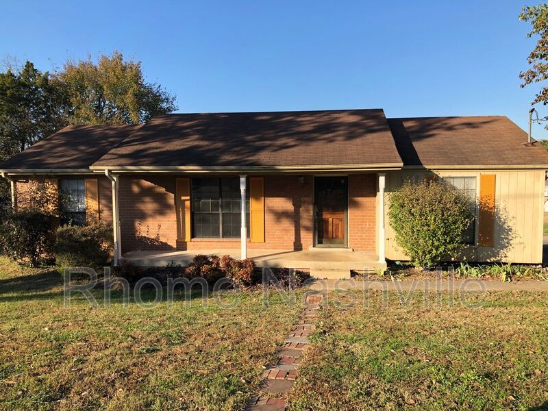 Primary Photo - 3653 Chesapeake Dr