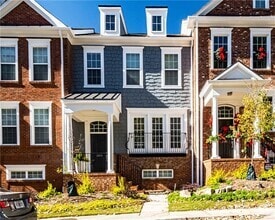 Building Photo - 2286 Limehurst Dr