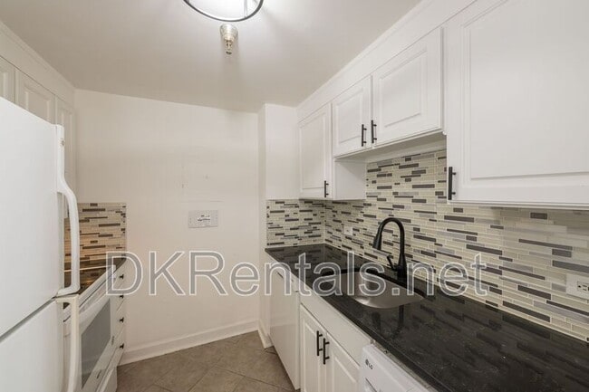 Photo - 375 Ralph McGill Blvd NE House