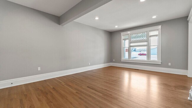 Building Photo - Completely Brand New Restored Historic Townhome near Wells St Corridor.