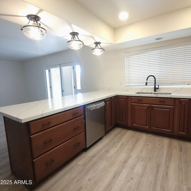 Foto del edificio - 3137 W Wescott Dr