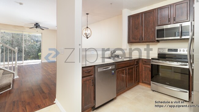 Foto del edificio - 10679 Regent Square Dr