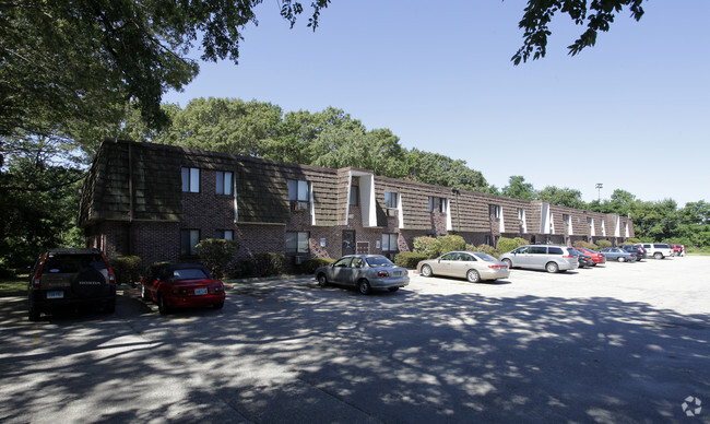 Building Photo - Sandy Lane Apartments