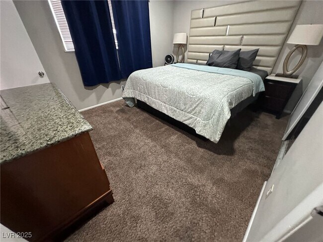 Foto del edificio - 2409 N Bruce St