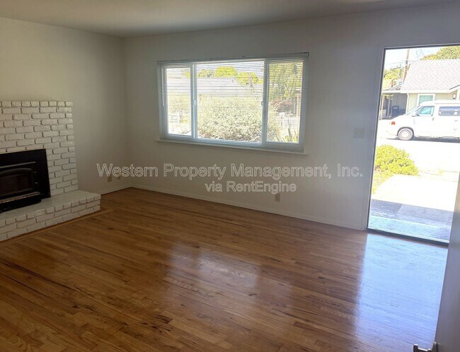 Foto del edificio - 4610 Garnet St