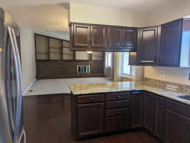 Foto del edificio - 5181 S Truckee St