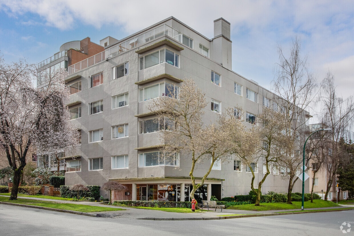 The Brentwood Apartments - 1990 Haro St Vancouver, BC | Apartments.com