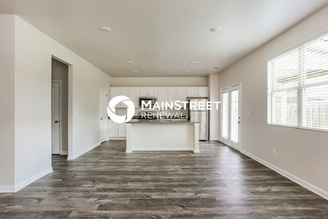 Foto del edificio - 4 Bedroom Pet-Friendly Home in MCDONOUGH, GA with Main Street Renewal