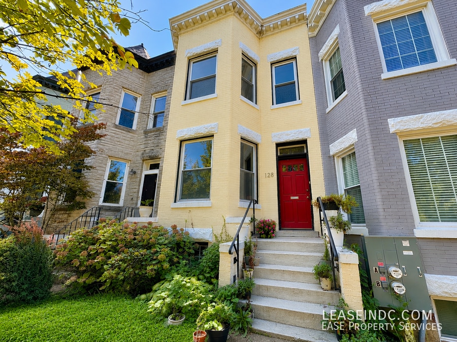 Photo - 128 Adams Street NW-