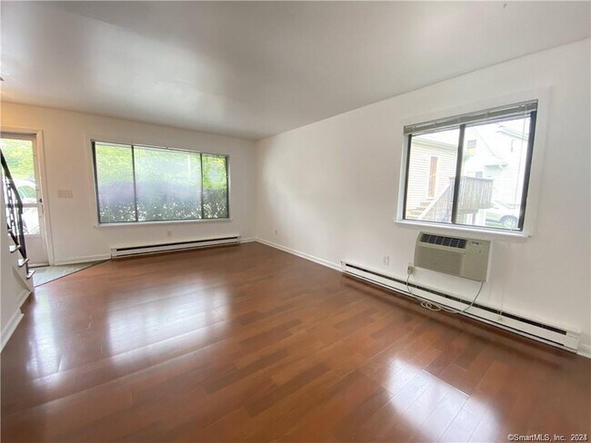 Foto del edificio - 703 Hope St