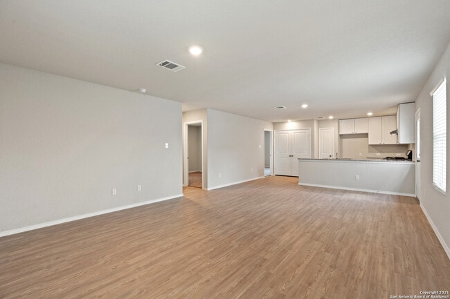 Building Photo - 10730 Prusiner Dr