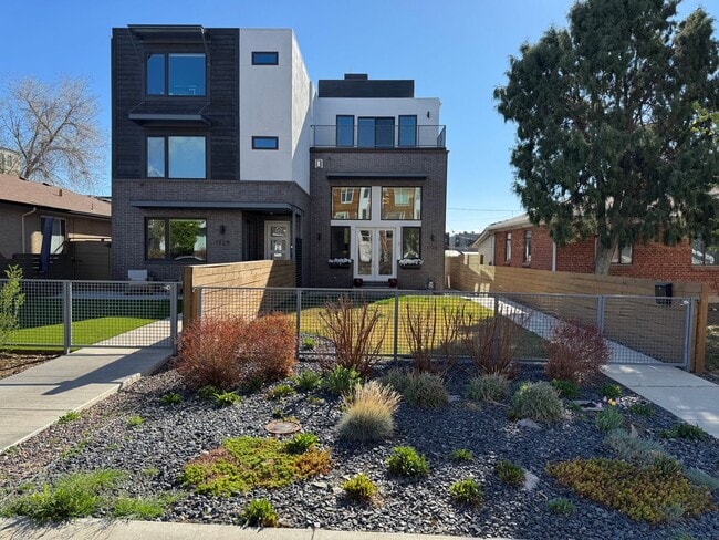 Perfect Sloan Lake Home with all the features and great views - Perfect Sloan Lake Home with all the features and great views