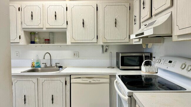 Foto del edificio - 1551 NW 20th Ave