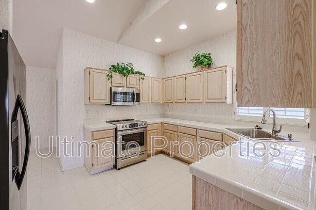 Foto del edificio - 14275 W Shawnee Trail