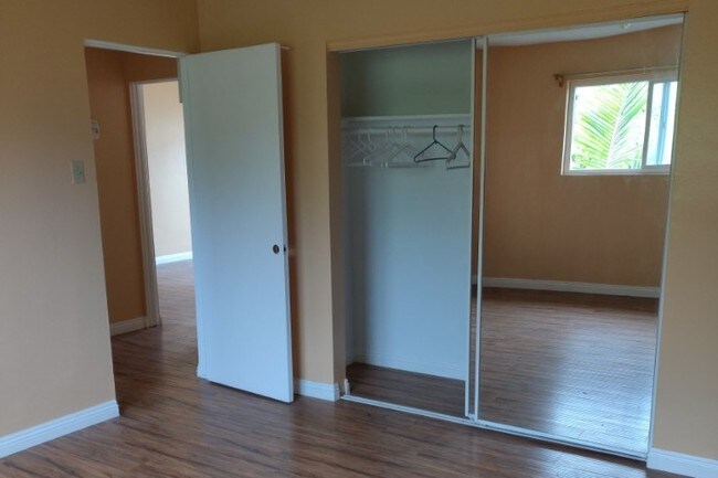 #10 bedroom - 1805 S Rimpau Blvd