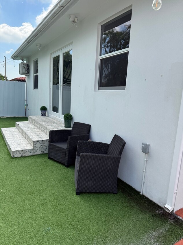 Photo - 3623 SW 15th St (Miami, FL)