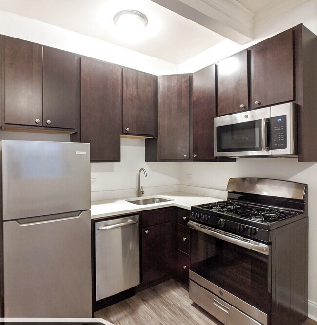 Foto del edificio - 2936 W Palmer St