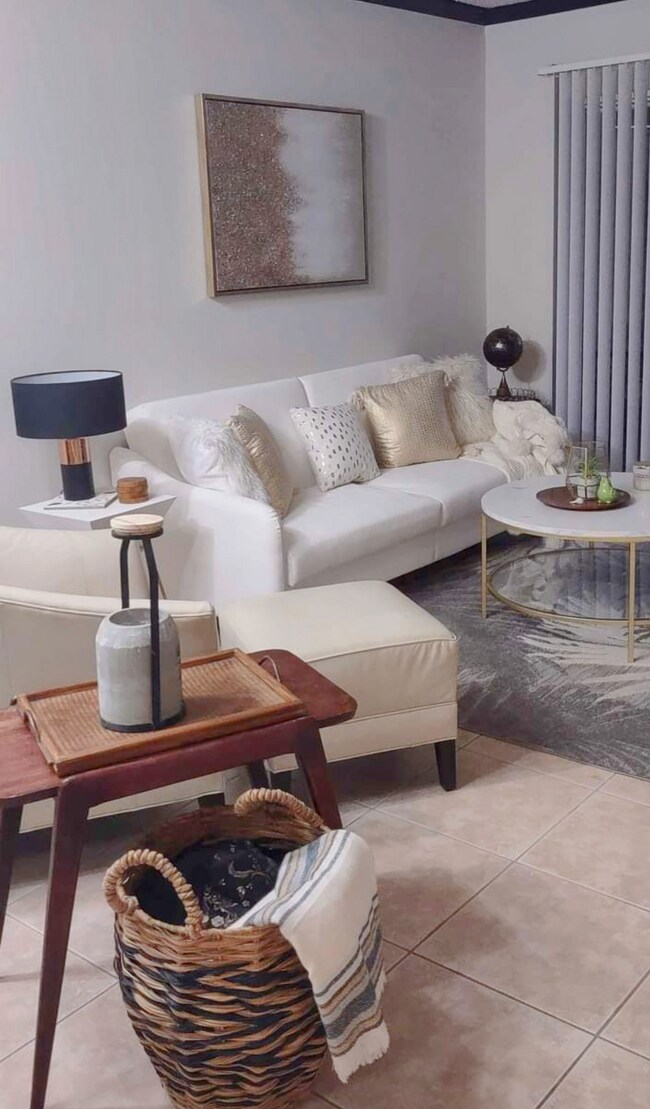 Foto del edificio - 8754 River Homes Ln