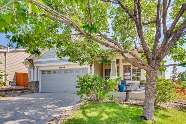 Building Photo - Beautiful 5 Bed 3.5 Bath Home In An Amazin...