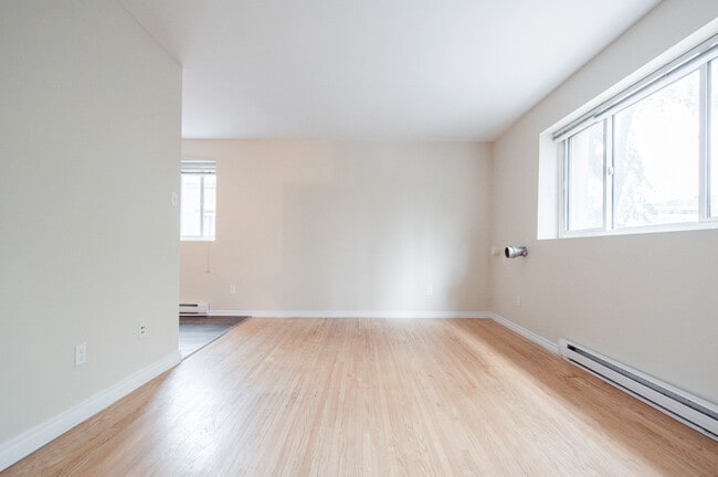 1BDR - Espace de vie - 30 Hargrave Apartment